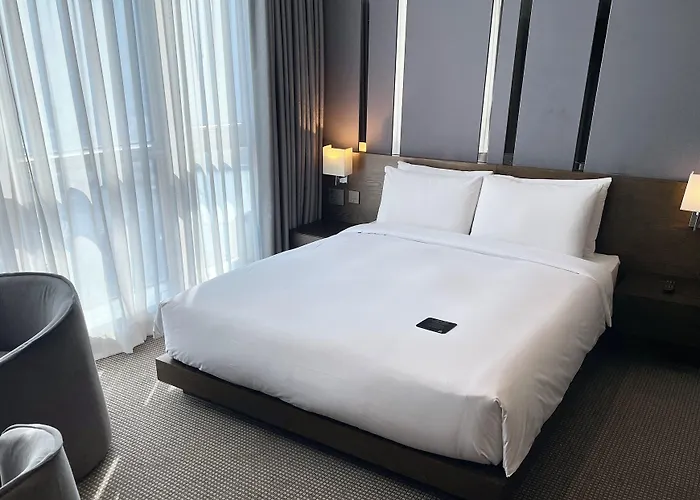 Hotel Centum Business